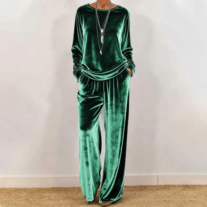 Luxury Comfort You Can Wear Anywhere ✨Women's Velvet Top & Pants 2-Piece Set