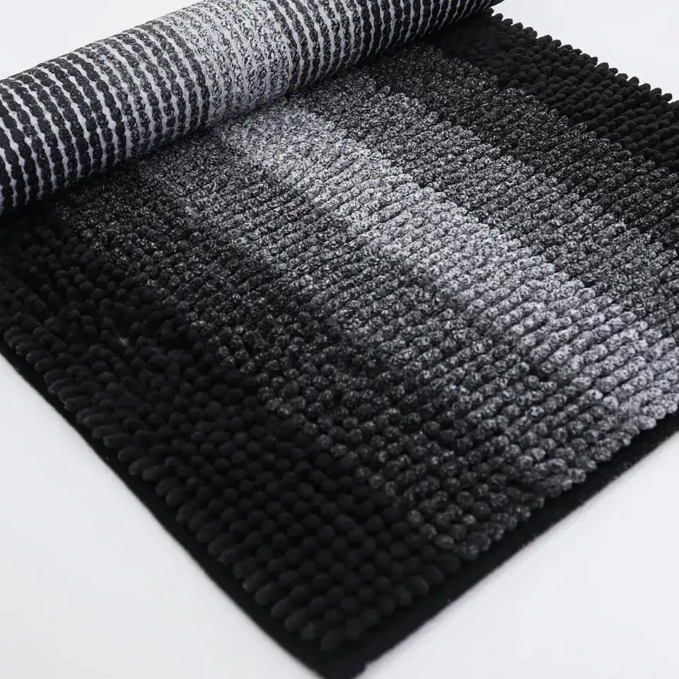 Gradient Stripe Bath Rug
