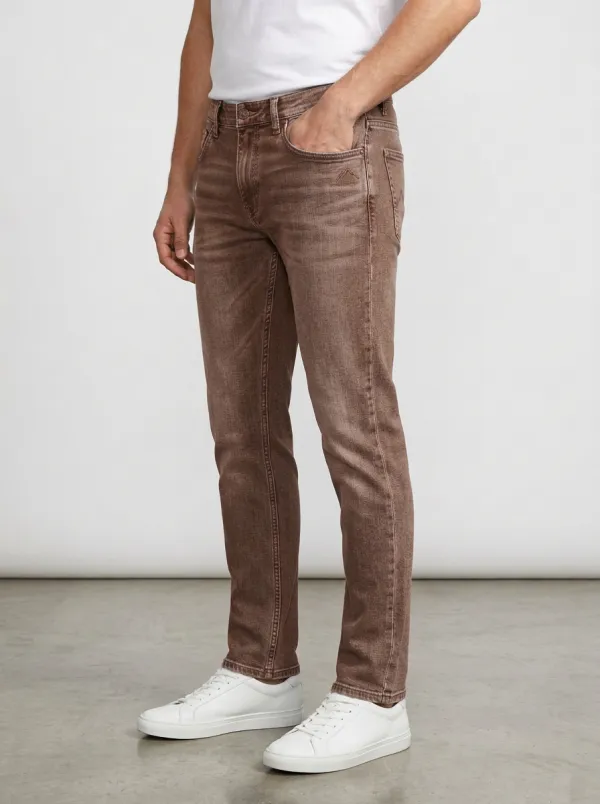 Men's Mountain Graphic Slim-Fit Jeans