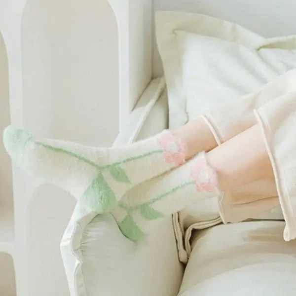 Plush Cozy Everyday Crew Socks