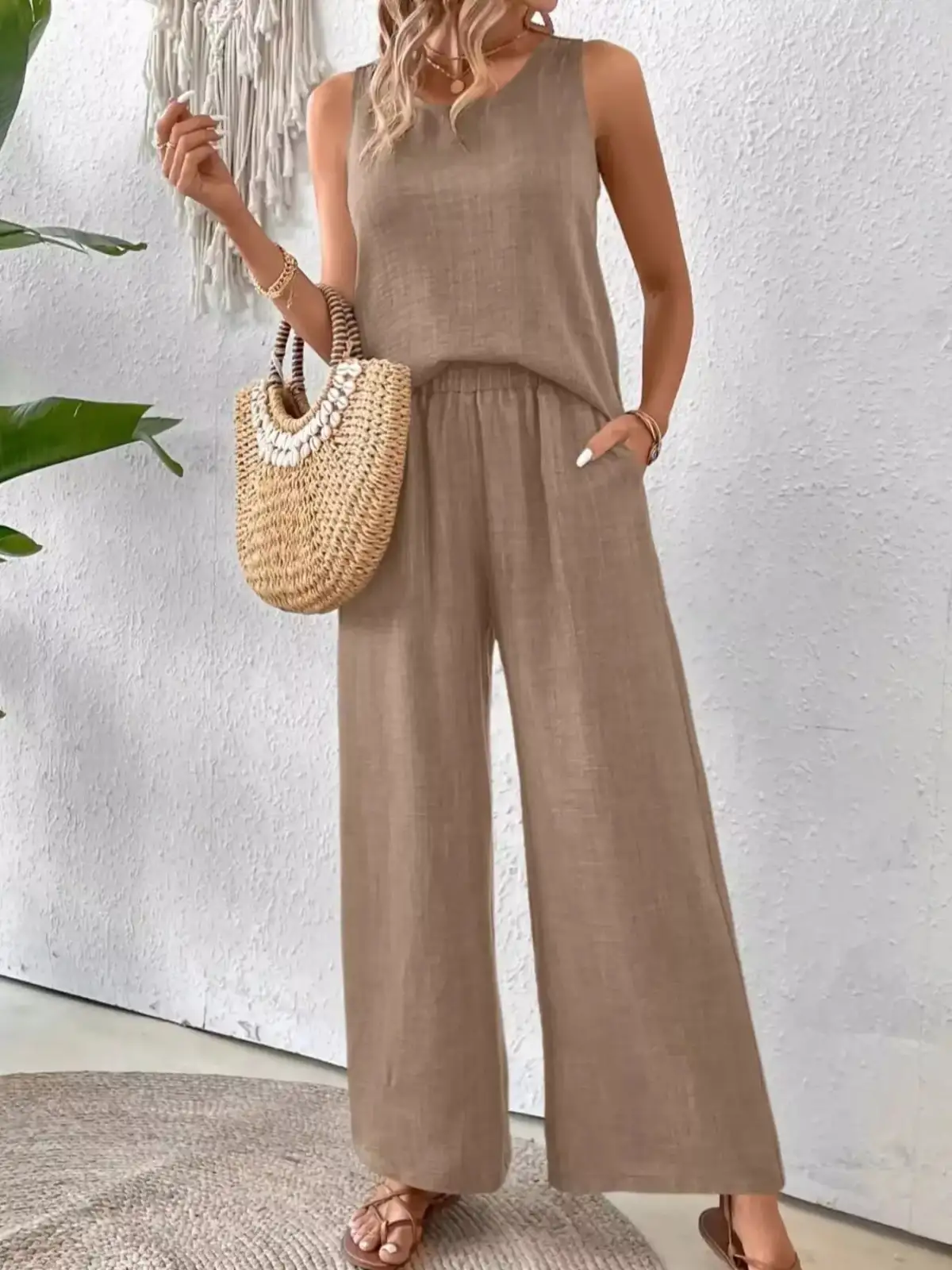 Round-Neck Cutout Pants Matching Set