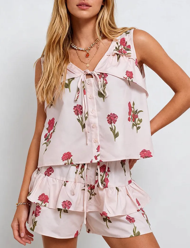 Tiered Ruffle Elastic Waist Shorts