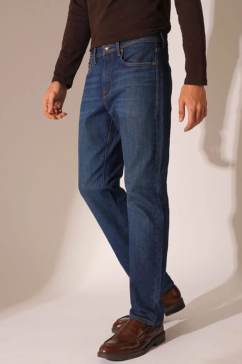 Blue Mid Rise Straight Fit JEANS