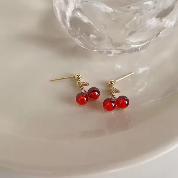 Fashionable wine-red cherry-shaped earrings