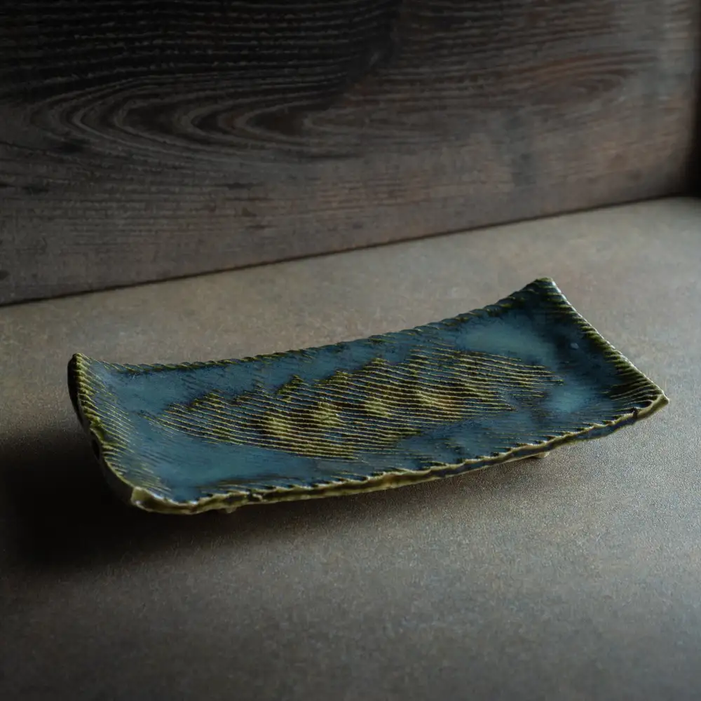 Footed Dinner Plate
