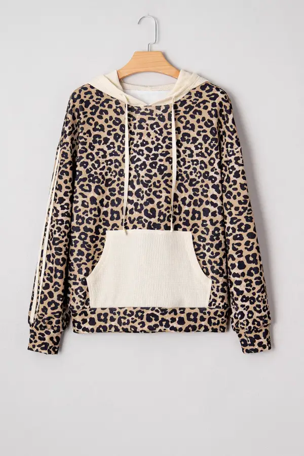 Kangaroo-Pocket Waffle-Textured Knit Leopard-Print Sweatshirt