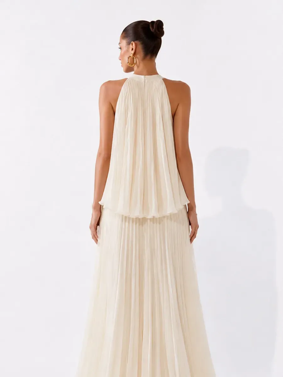 Sabrina French-style Chiffon V-neck Maxi Dress In Apricot
