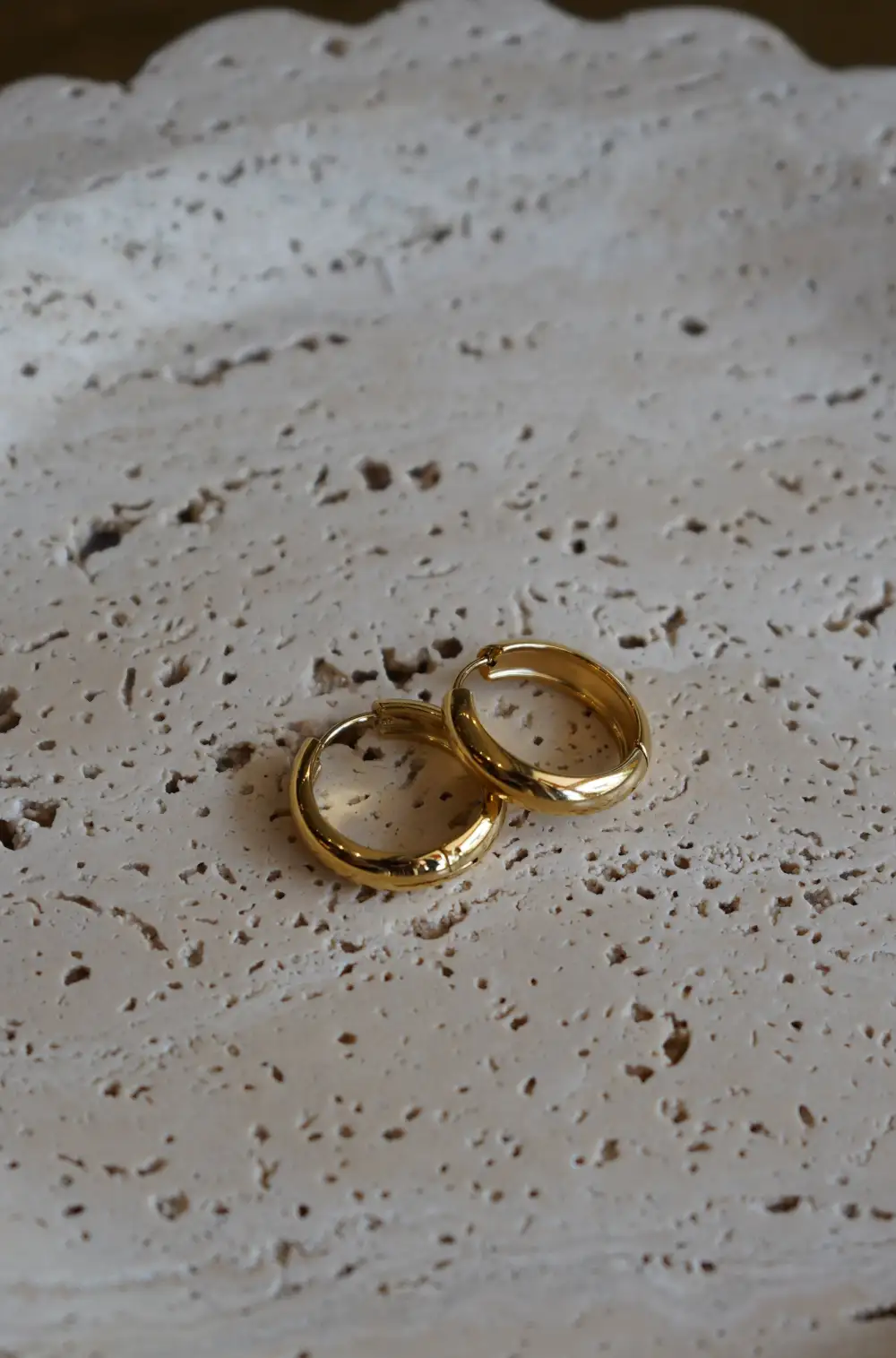 Seamless Everyday Hoop Earrings