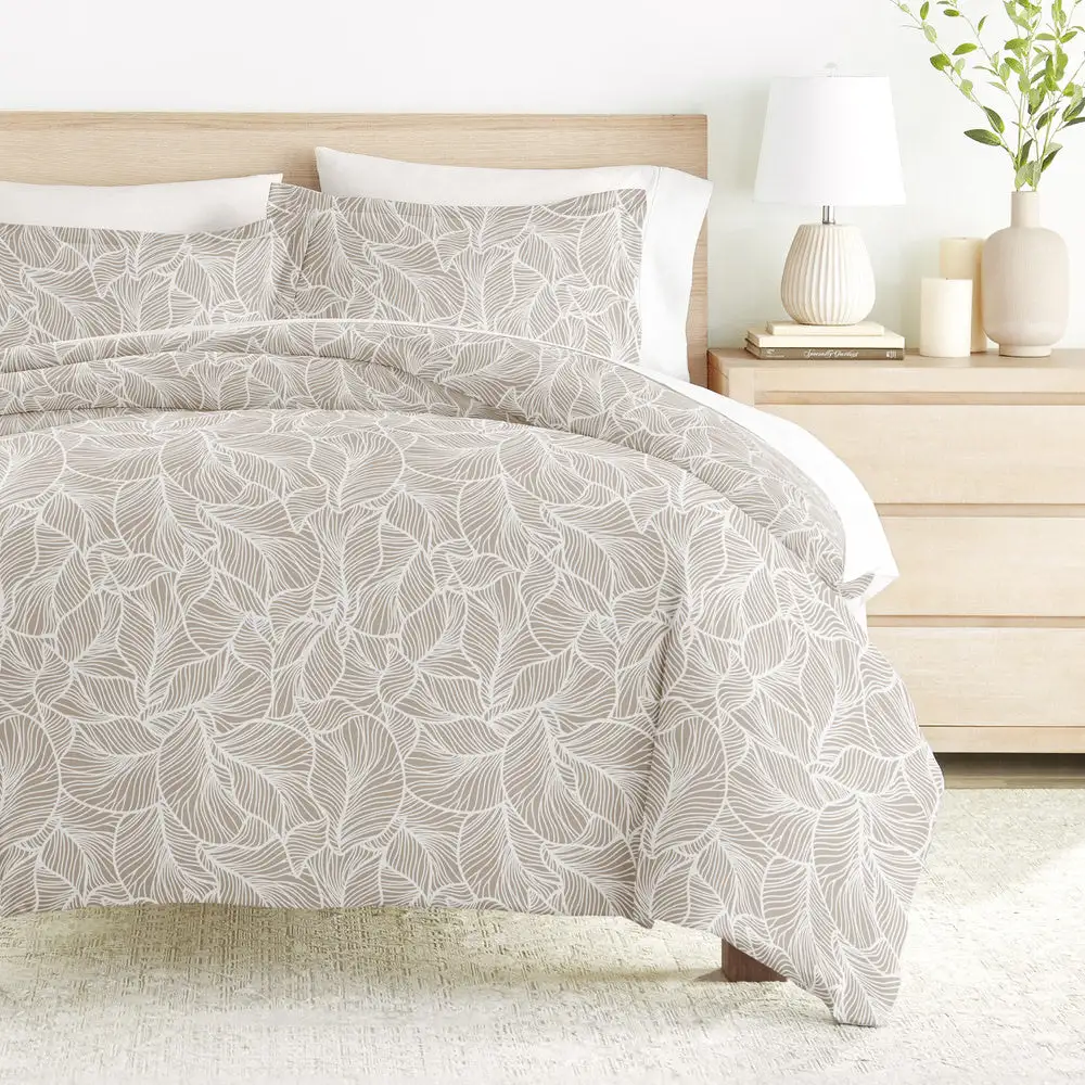 Linear Leaves Pattern Duvet Cover Set