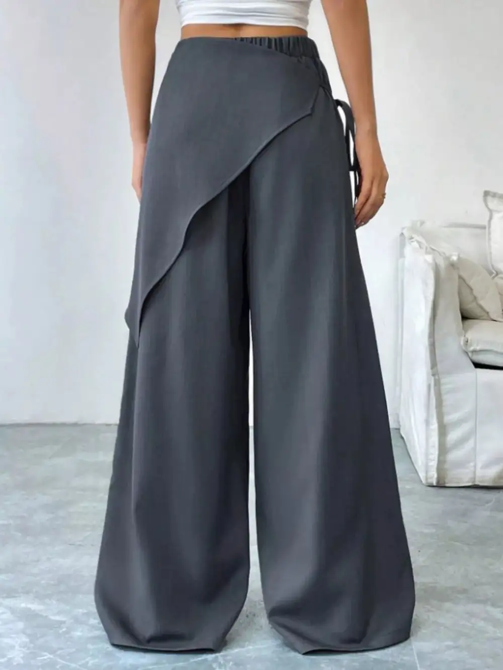Pocketed Wide Leg Trousers