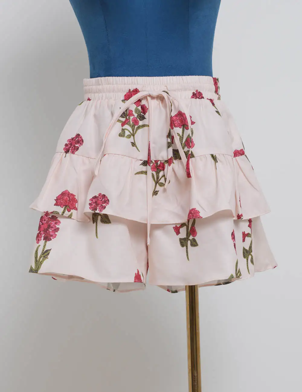 Tiered Ruffle Elastic Waist Shorts