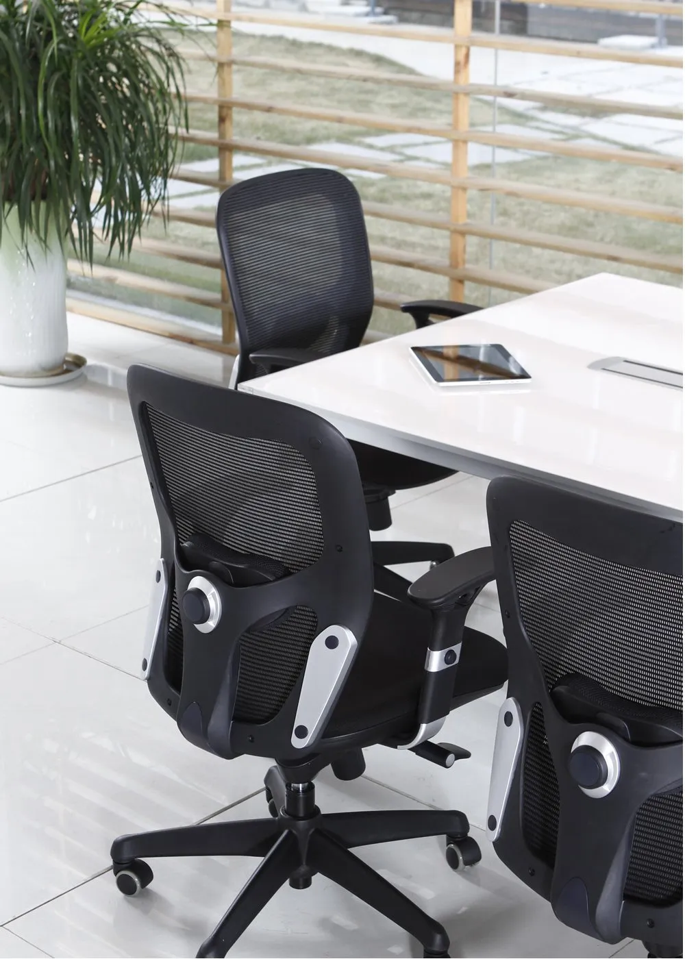 Adjustable Support Office Chair