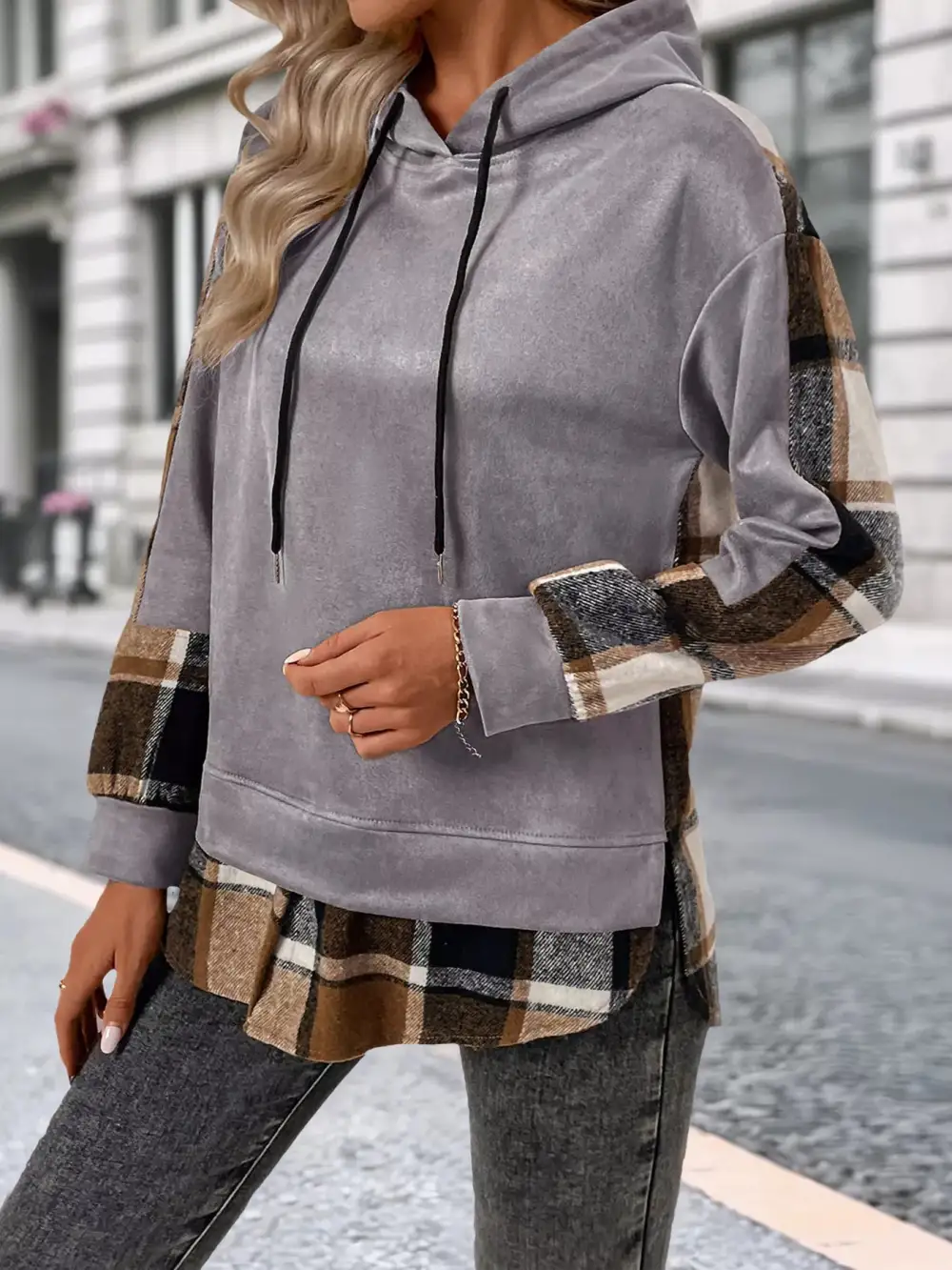 Relaxed Drawstring Long-Sleeve Plaid Hoodie