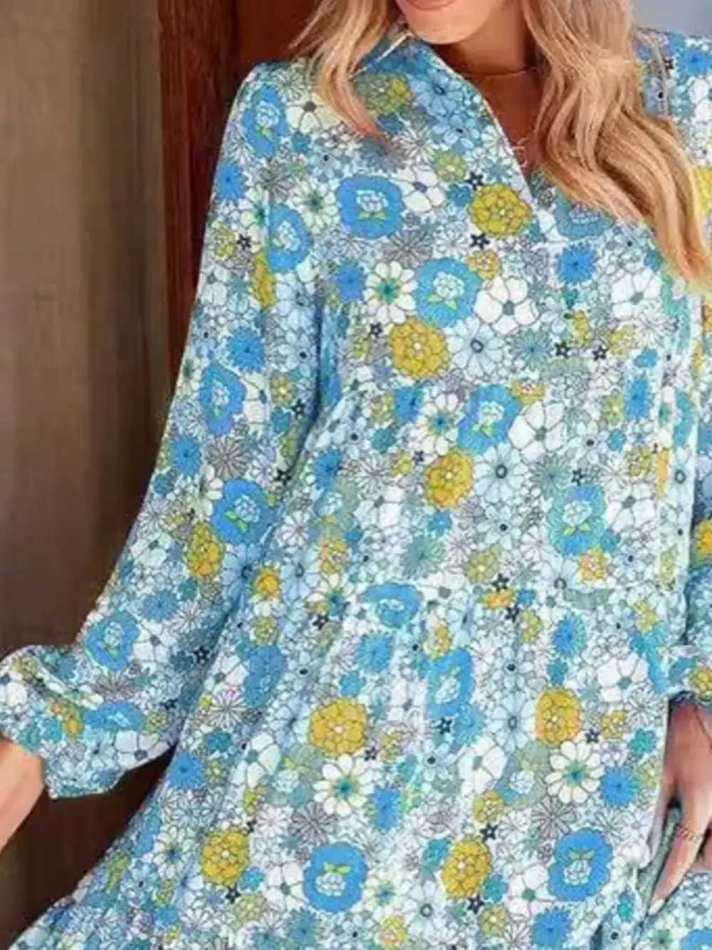 Smart-Casual Floral Midi Dress
