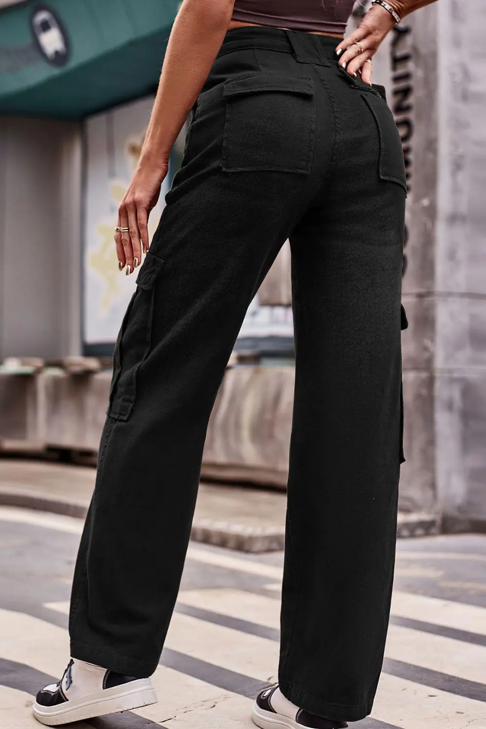 Buttoned High Waist Loose Fit Denim Jeans