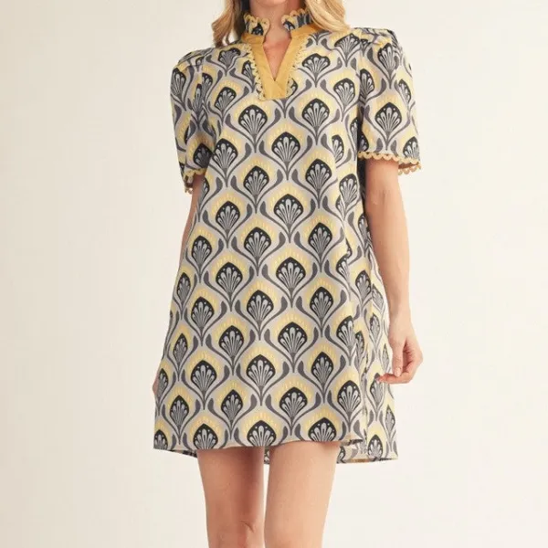 Floral Ruffle Detail Short Sleeve V-Neck Shift Dress