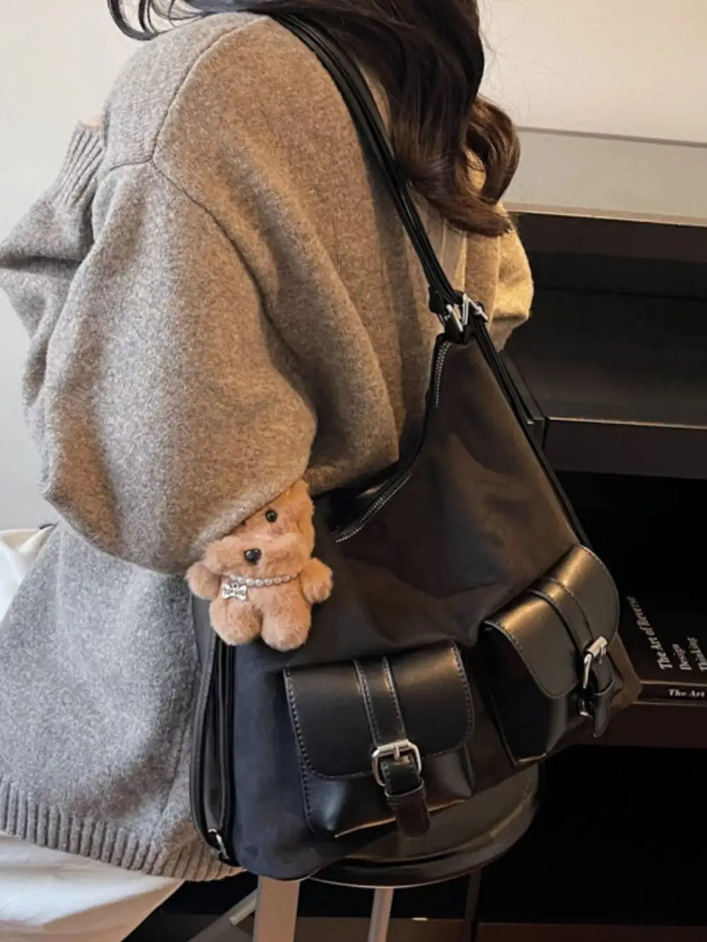 Minimal Carry Crossbody Bag