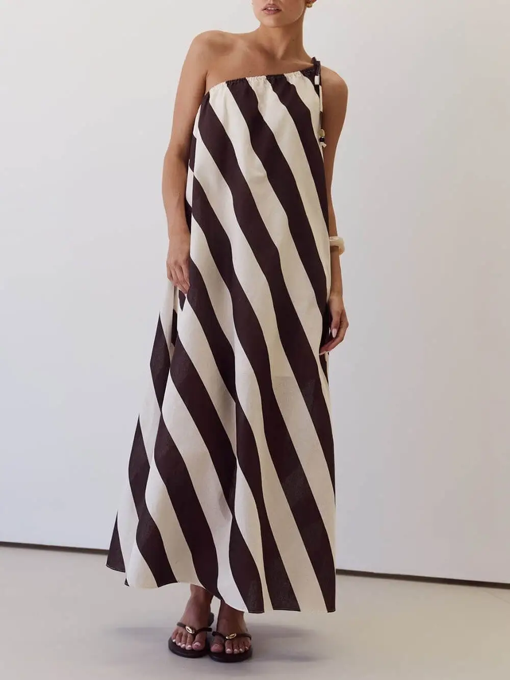 Stripe Print One Shoulder Maxi Dress