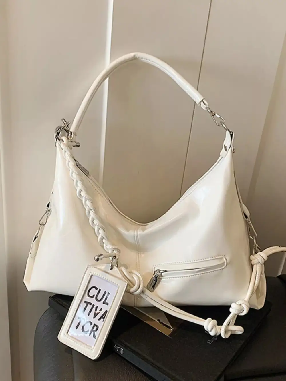 Modern Feature Shoulder Bag