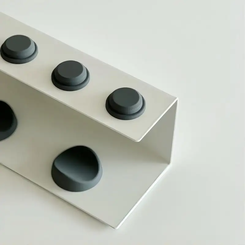 Holder White