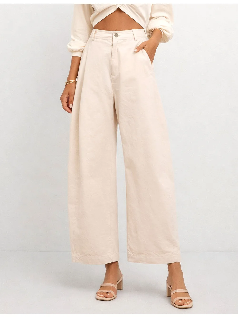 Solid Color Button Front Barrel Leg Denim Pants
