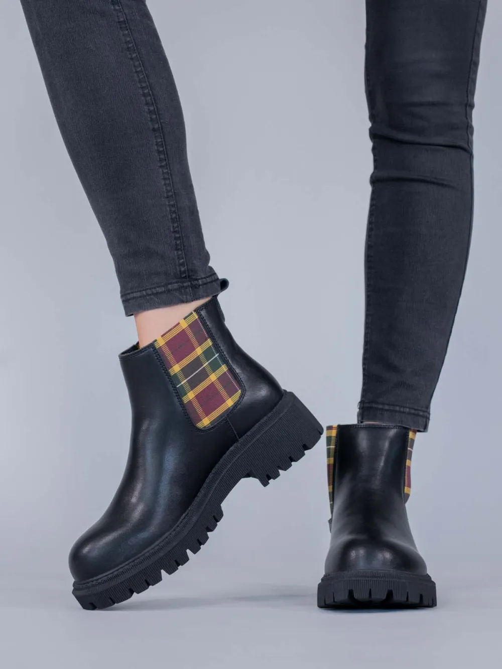 Comfortable Clean Line Ankle Boots