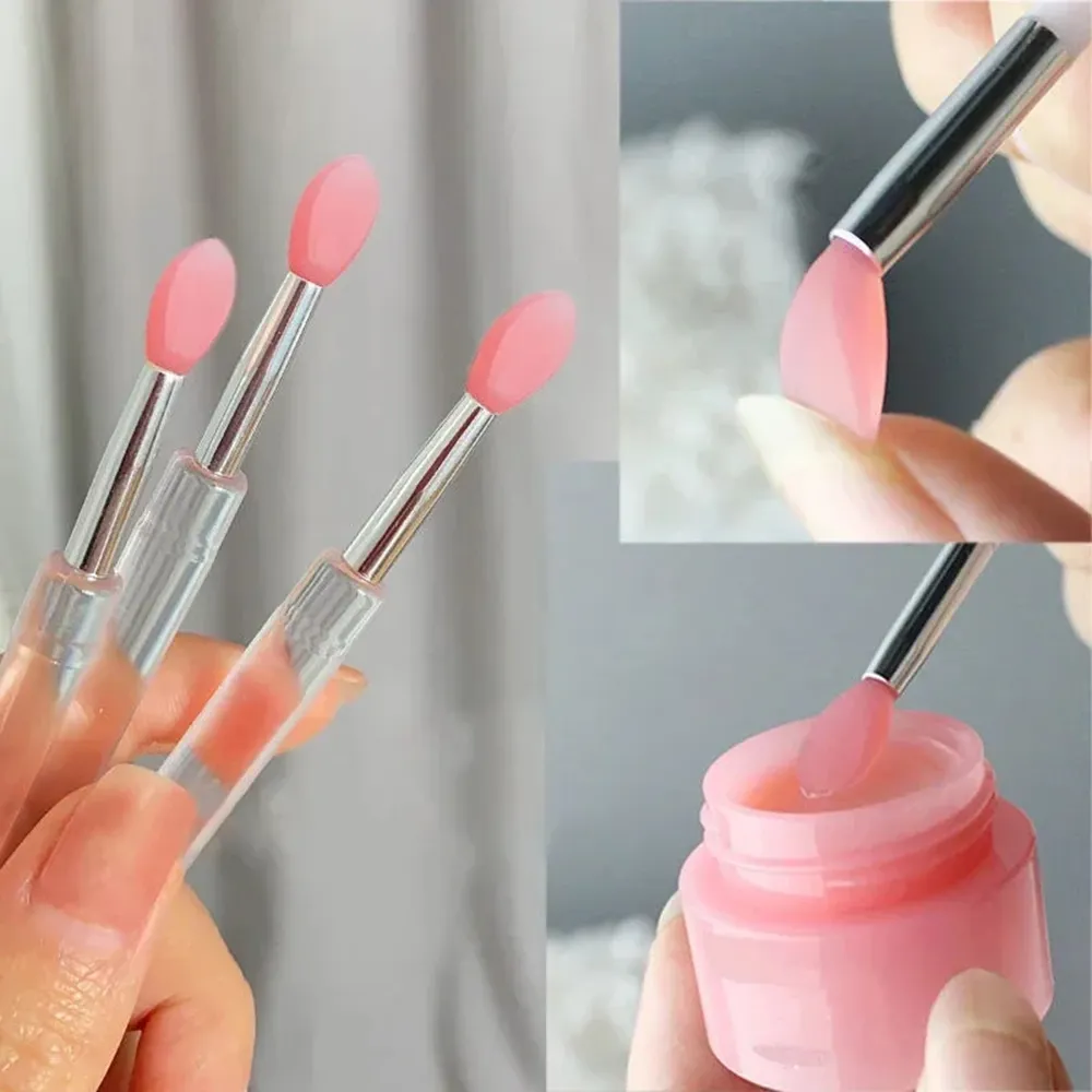Easy-To-Clean Silicone Lip Brush