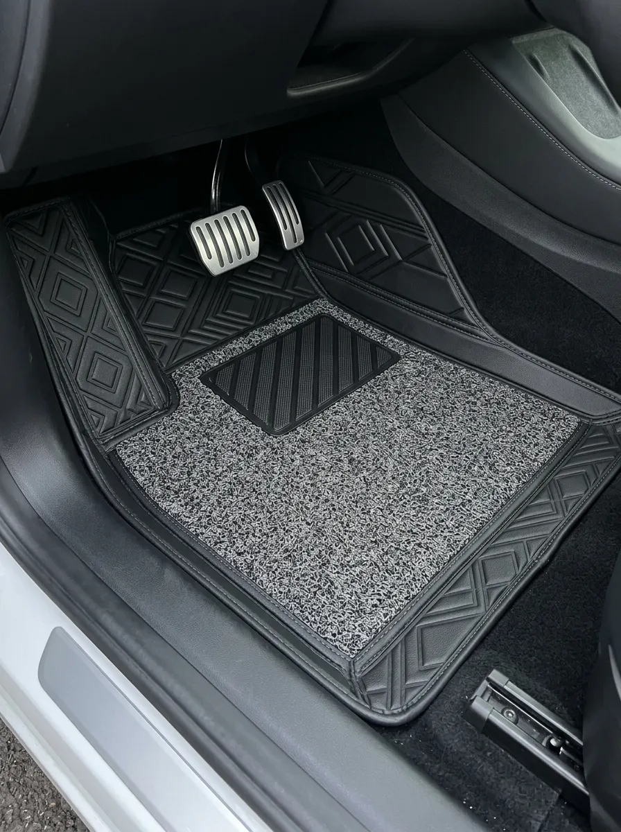 Refined Detail Floor Mats
