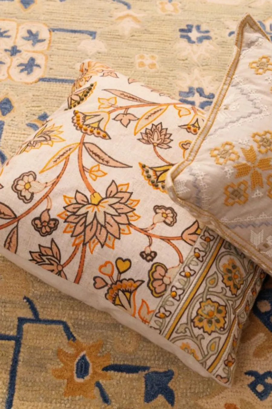 Paisley Decorative Cushion Cover