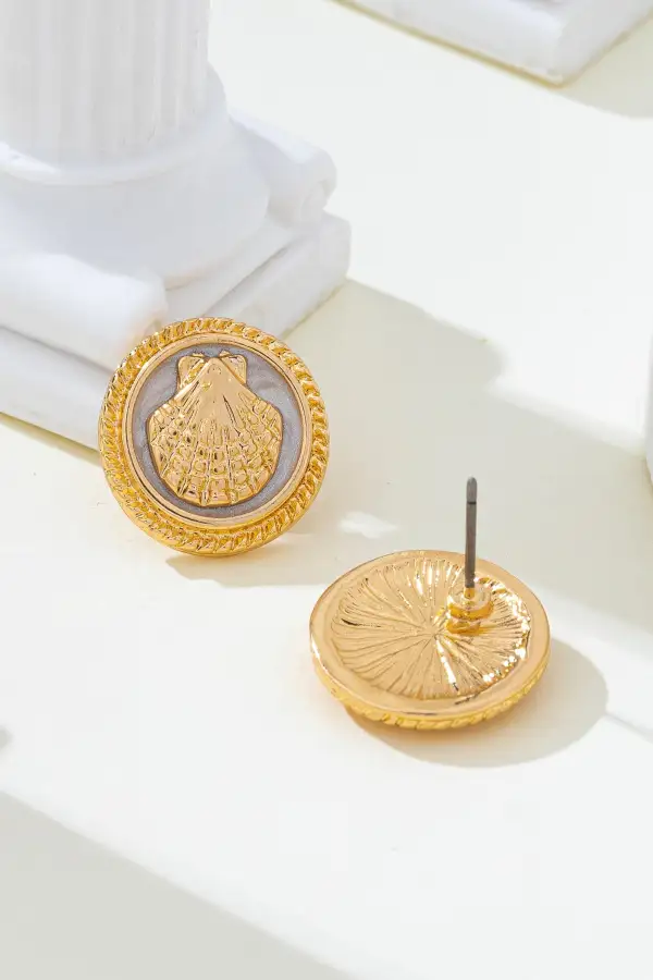 Shell namel Button Stud arrings