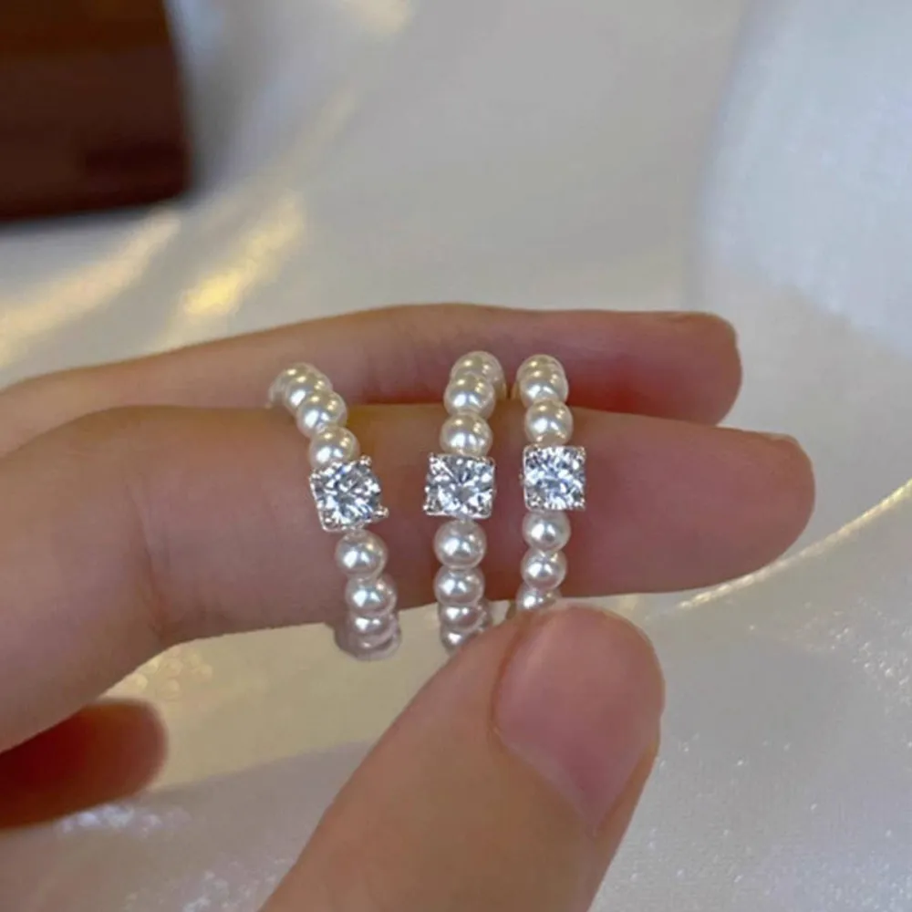 Pearl Small Band Ring