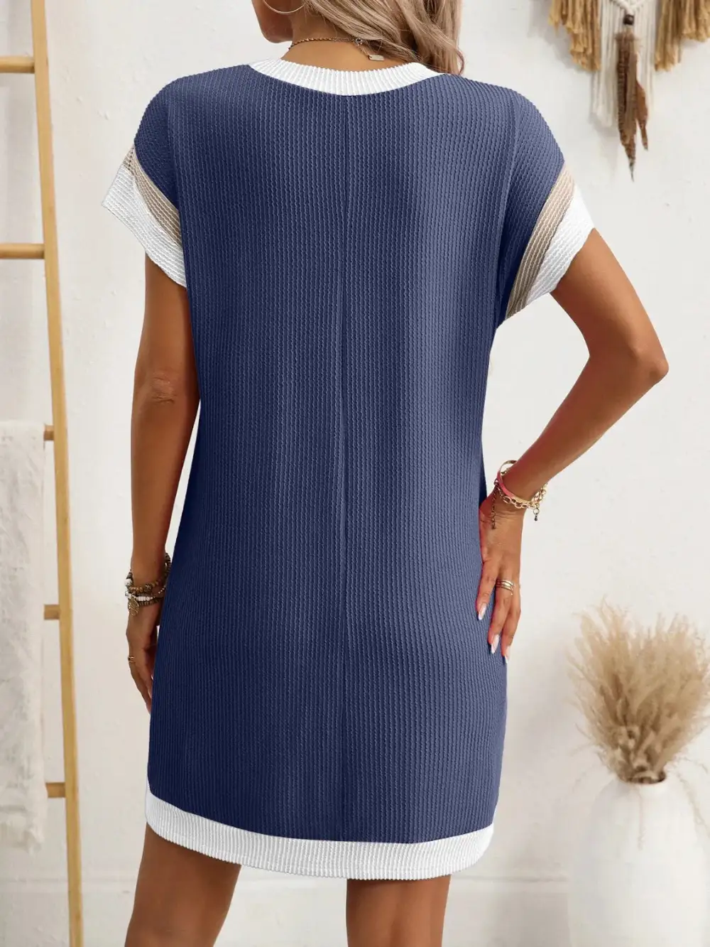 Round-Neck Short-Sleeve Mini Dress