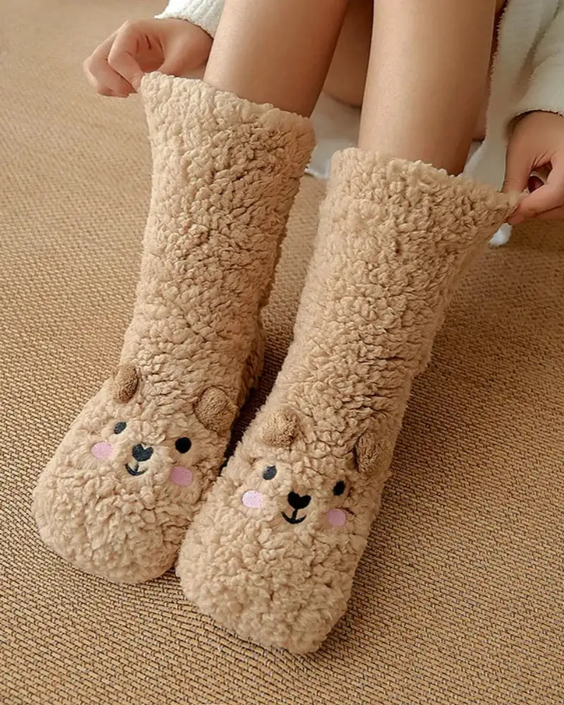 Fuzzy Bear Pattern Crew Socks