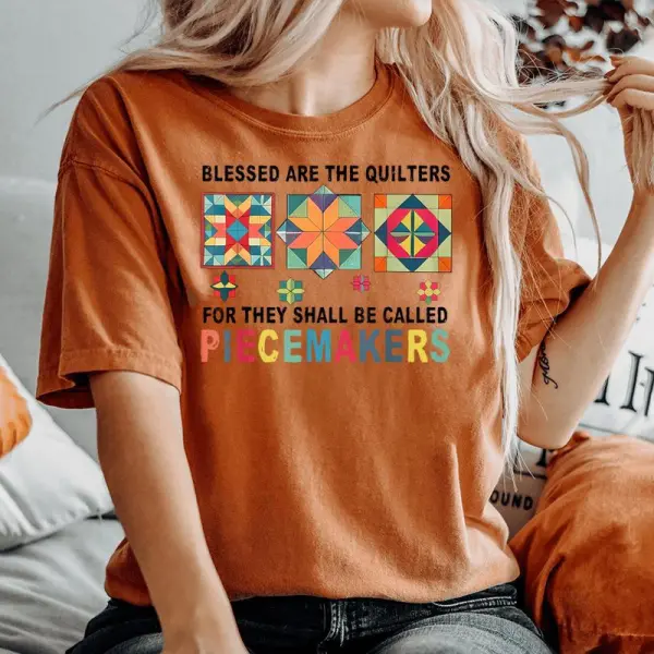 Cute Quilting For Grandma Quilters Sewing Piecemaker Women's Oversized Comfort T-shirt