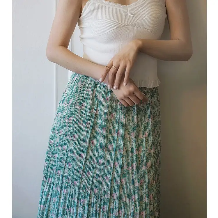 Polished Market Maxi Pleated Skirt