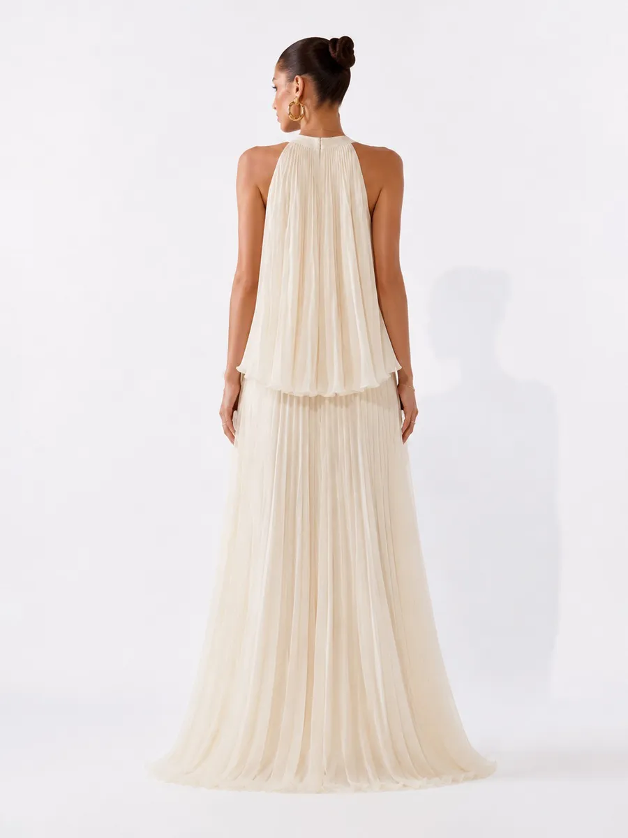 Sabrina French-style Chiffon V-neck Maxi Dress In Apricot