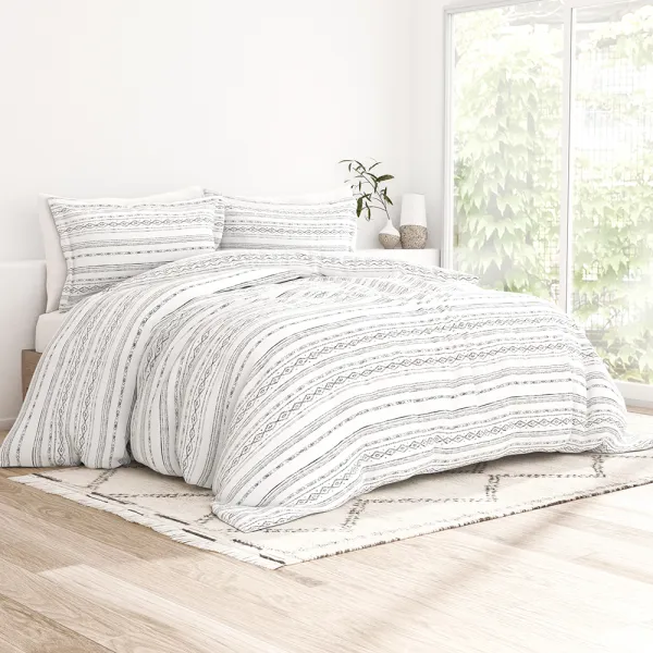 Threads Pattern Duvet Cover Set