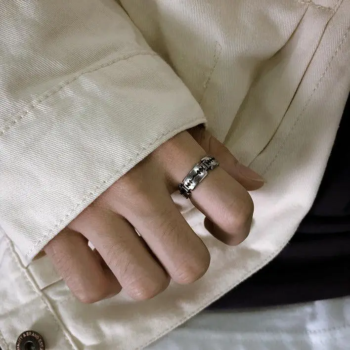 Razor Mouth Ring