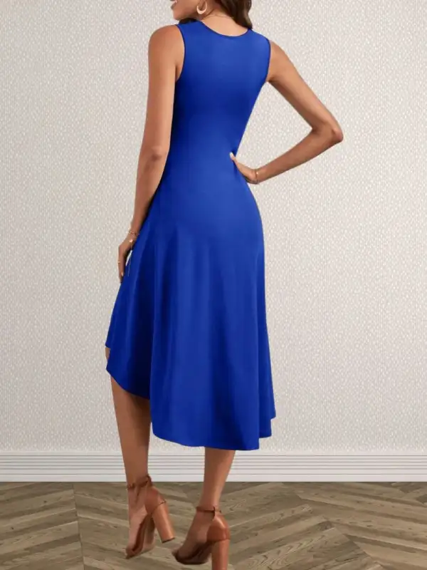 Effortless Sleeveless Casual Dress