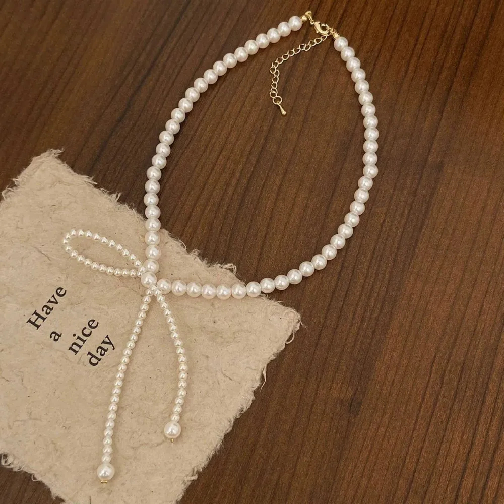 Pearl Bow Necklace