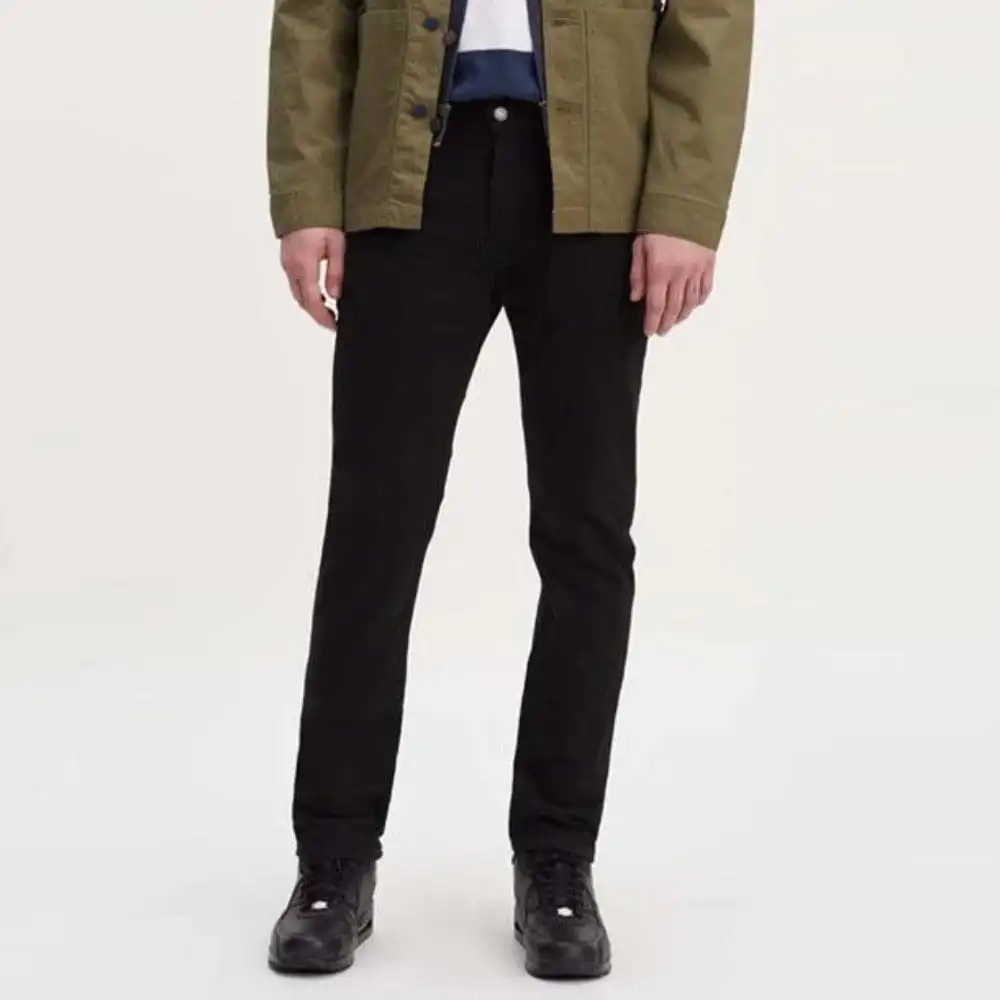 Regular-Taper Stretch Denim Jeans
